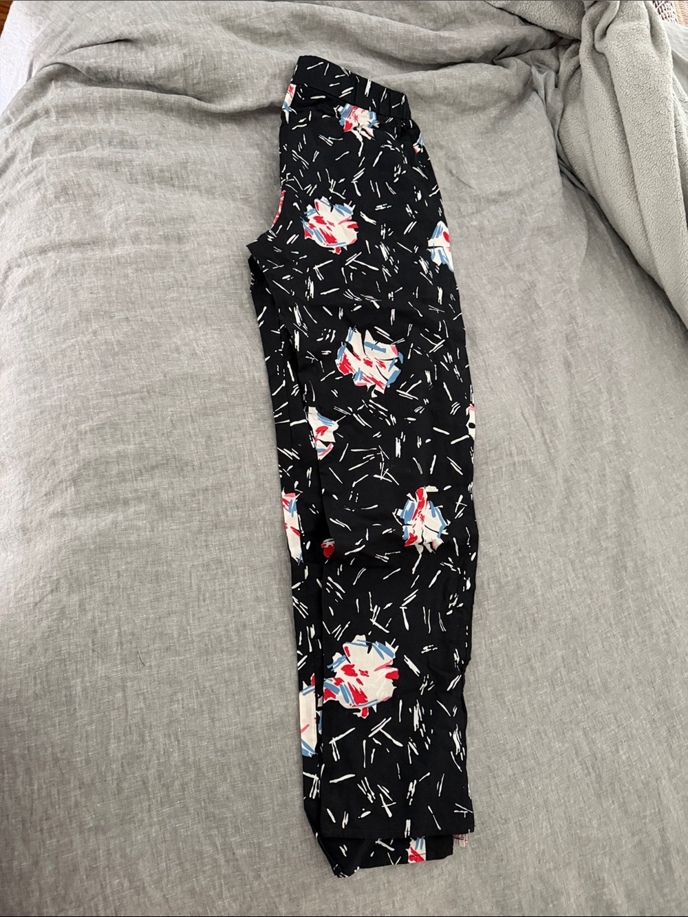 Armani Exchange Black Floral-Print Pull-On Pants with Red & Blue Accents - Picture 4 of 5